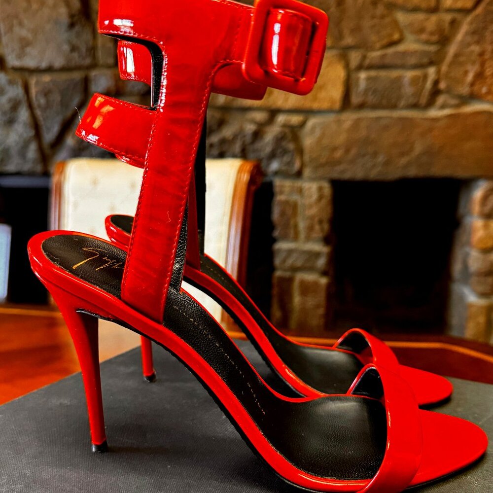 Gorgeous Giuseppe Zanotti Red Leather Sandals EU 40